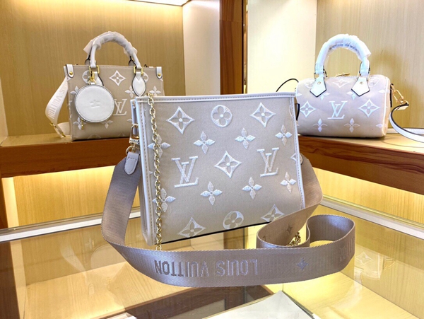 ルイヴィトンバッグ内部構造